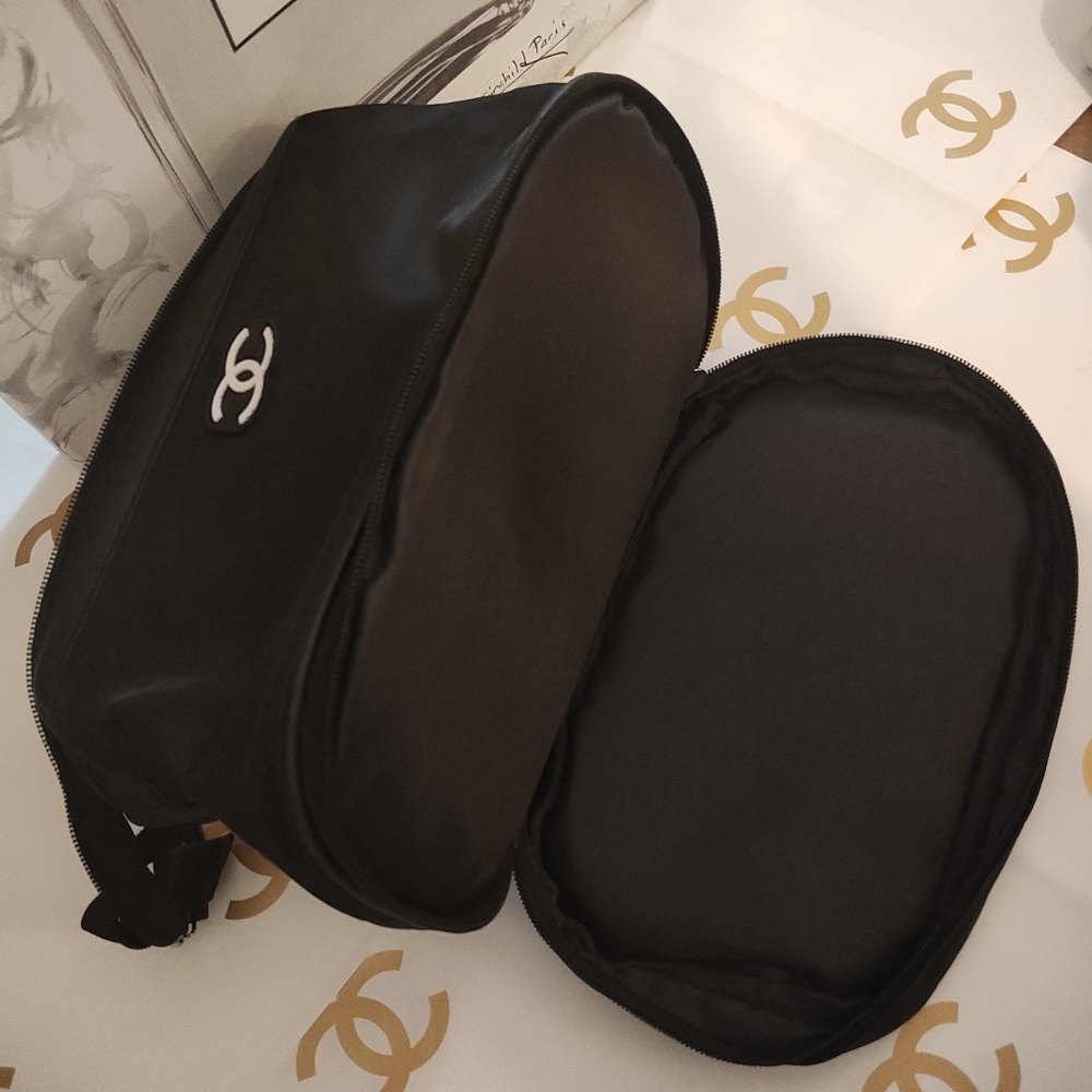 CC Black Cosmetics Bag/Clutch - Picture 7 of 13